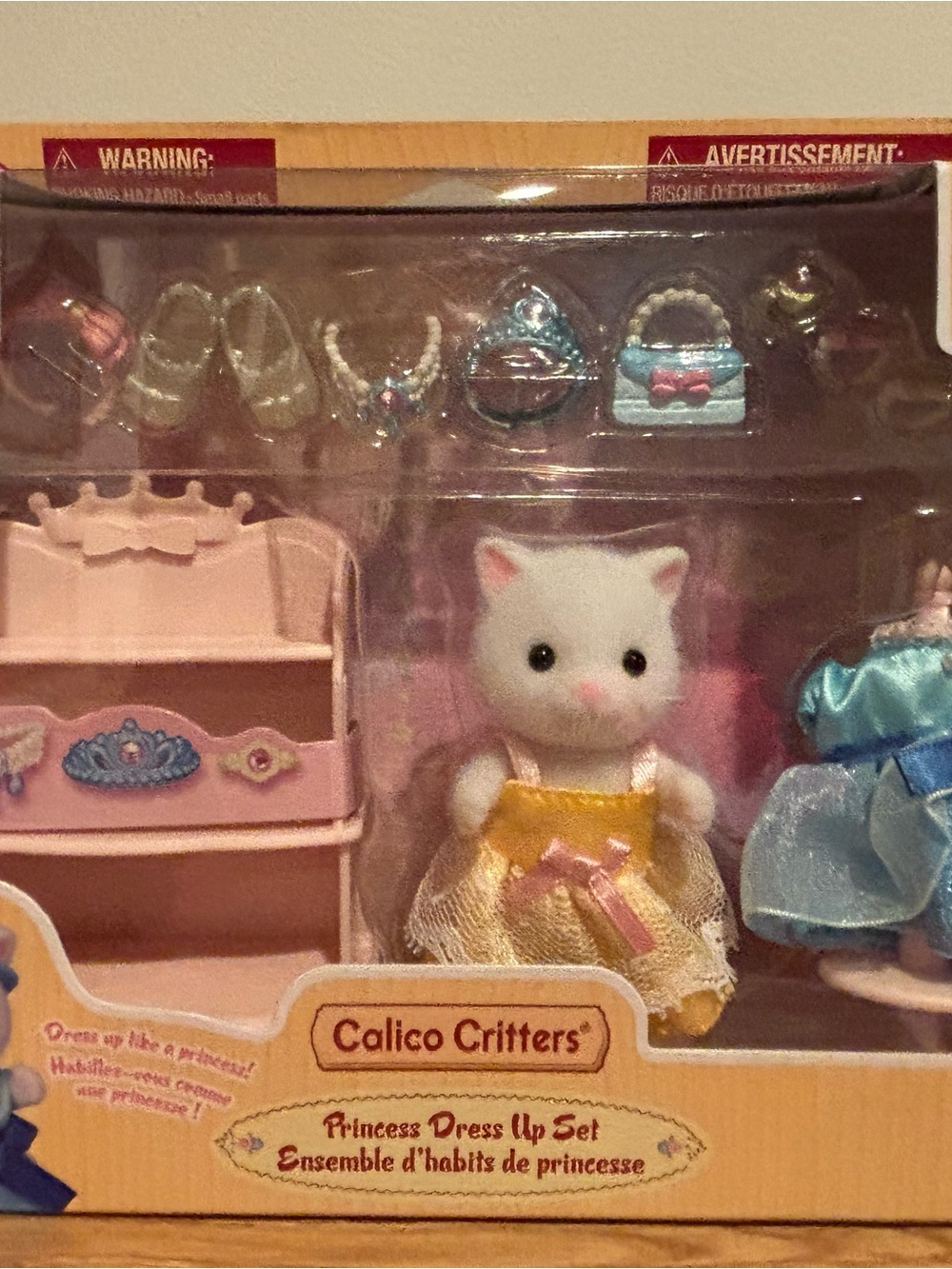 Calico Critters White Kitten Princess Dress-Up Set - Yellow Dress